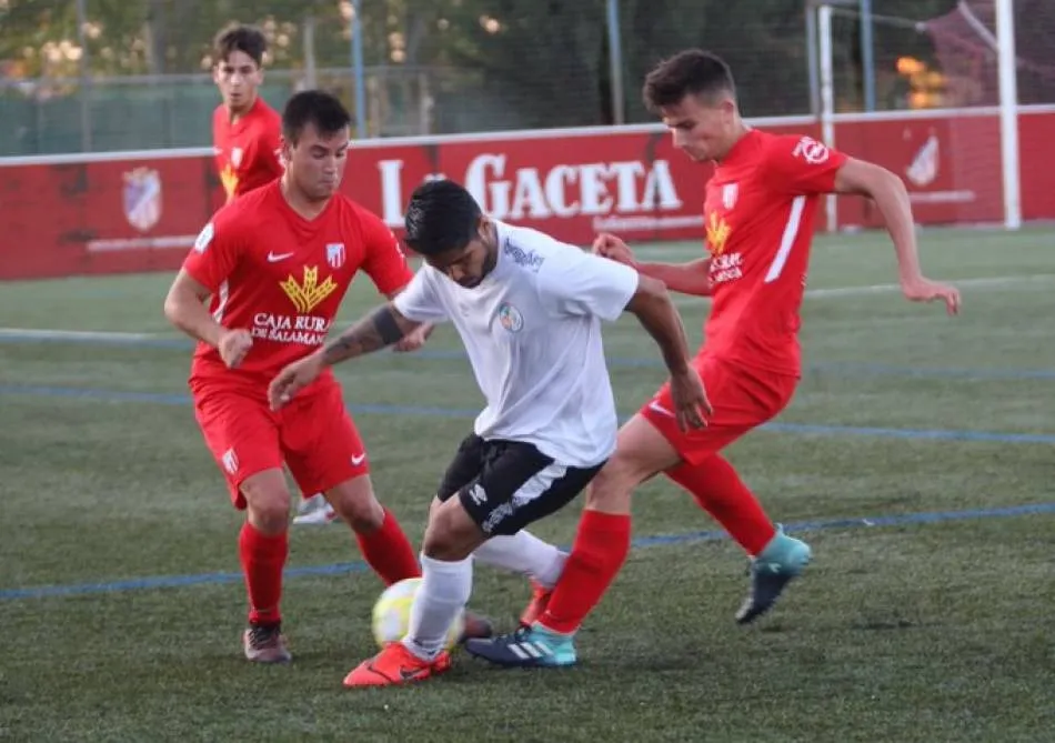 Un partido entre el Salamanca y el Santa Marta