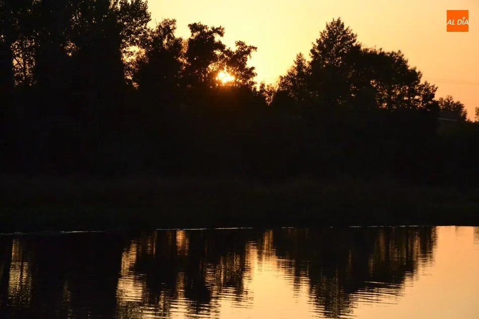 Foto 4 - 1Foto: El &uacute;ltimo atardecer del verano en el que hubo que inventar c&oacute;mo disfrutarlo  