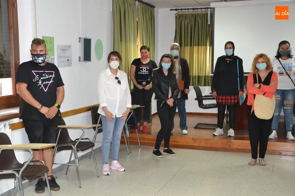 Foto 3 - Diez mujeres arrancan la 7&ordf; acci&oacute;n formativa en empleo dom&eacute;stico de C&aacute;ritas  