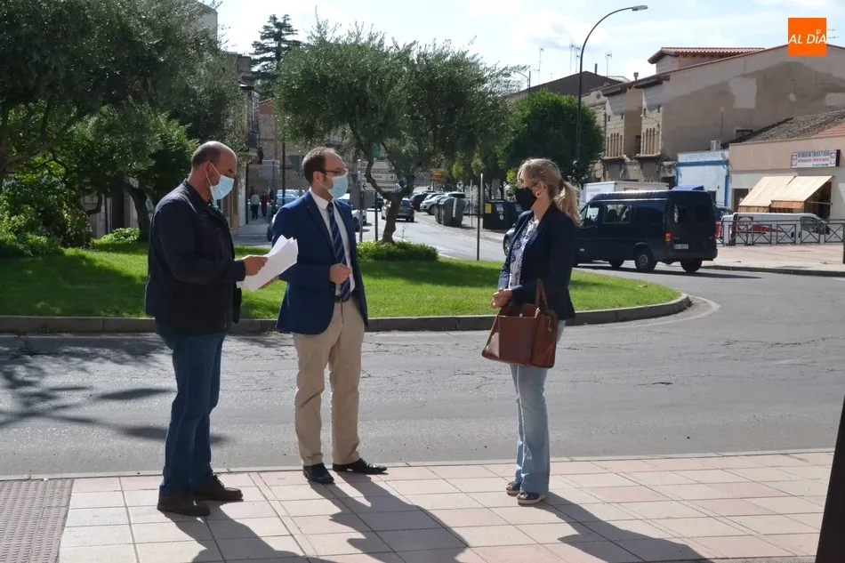 El Ayuntamiento sustituirá fuera de murallas otras 427 luminarias con una inversión de 158.000€ ...