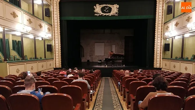 Inside Piano se ha puesto en escena en el Teatro Liceo