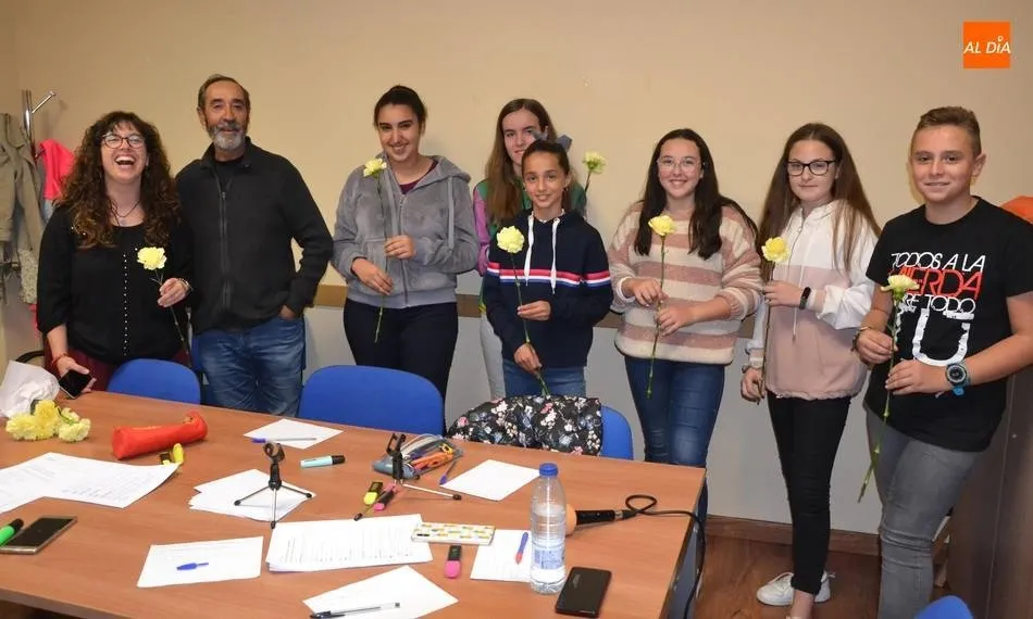 Imagen del taller de radio de cursos anteriores