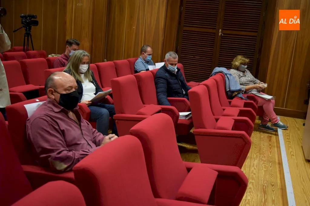 Foto 3 - Consenso y cr&iacute;ticas a partes iguales en un nuevo pleno del Ayuntamiento de Alba de Tormes