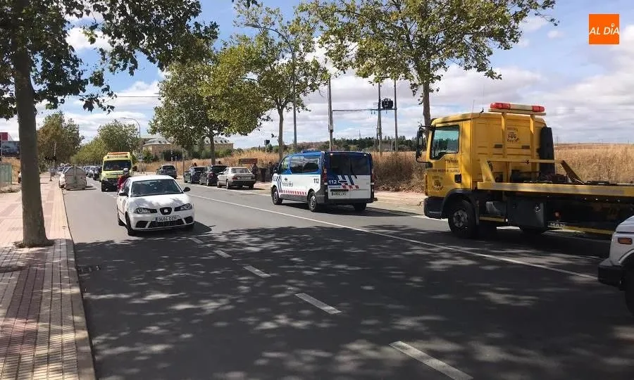 Foto 2 - Aparatosa colisi&oacute;n de cuatro turismos chocan en la avenida de San Agust&iacute;n