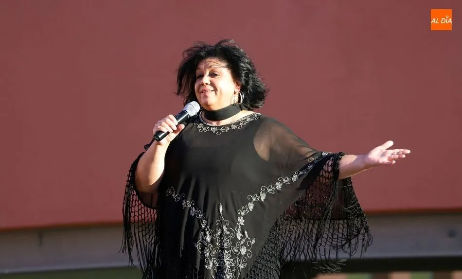 Concierto de María Mercedes en el patio del DA2