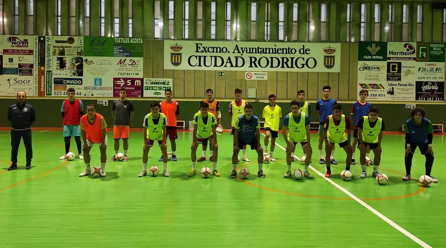 El III Juvenil, único equipo con fecha para el inicio de su Liga, arranca los entrenos  