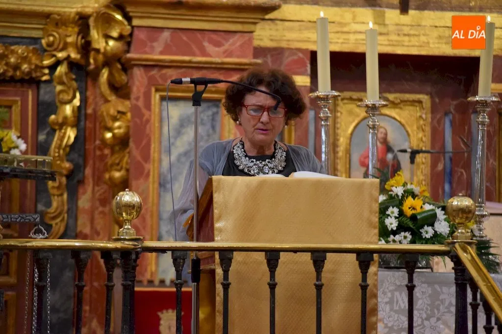 Foto 7 - La Iglesia de la Anunciaci&oacute;n de las Madres Carmelitas acoge la Santa Misa conmemorativa del...