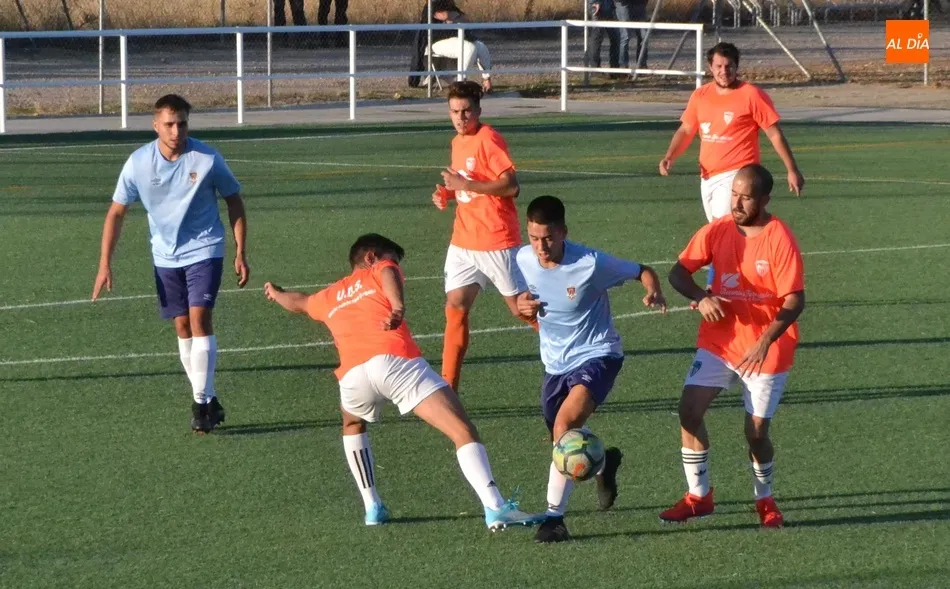 El Ciudad Rodrigo golea a la UD Serrana en un partido de entrenamiento sin ninguna historia  