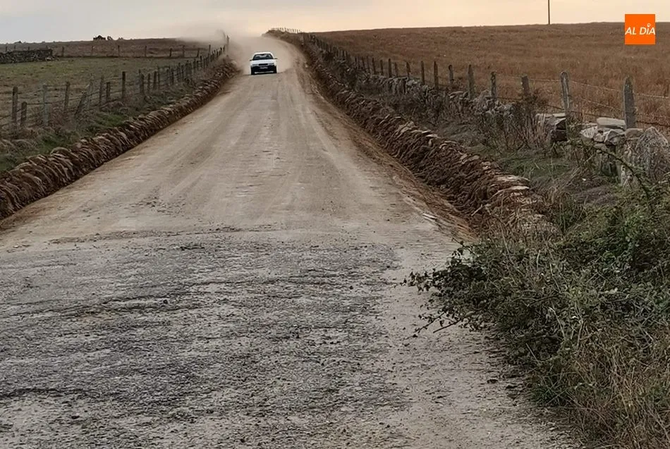 Foto 5 - El Ayuntamiento de Vitigudino inicia este mi&eacute;rcoles la reparaci&oacute;n de caminos del sector 4  