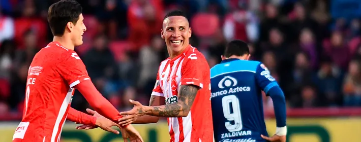 Diego Chávez, durante un partido