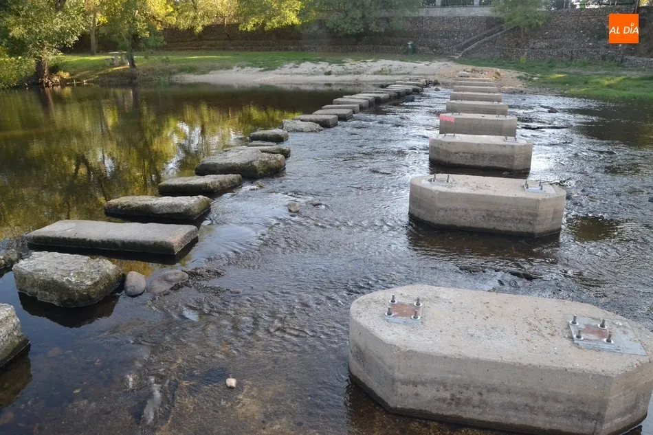 Retirada la pasarela del Águeda  