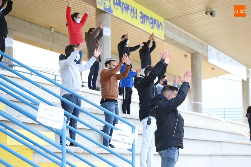 Foto 6 - Unionistas saca su mejor versi&oacute;n para ponerse &lsquo;una copita m&aacute;s&rsquo;&nbsp;tras ganar la final regional...