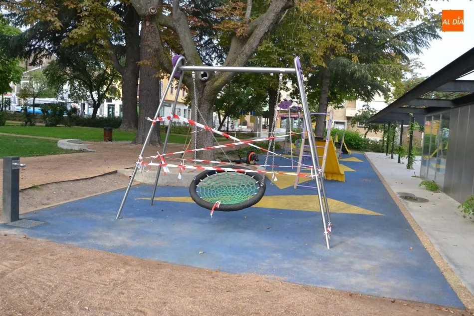 Foto 7 - El Parque de la Florida vive otro fin de semana de desperfectos  