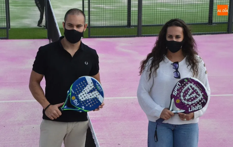 Foto 3 - Inauguradas las nuevas pistas municipales de p&aacute;del  