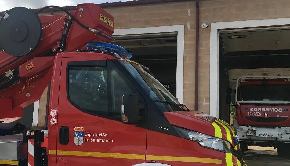 Foto 3 - Nuevos veh&iacute;culos de Bomberos en Tamames gracias a una inversi&oacute;n de 241.000 euros