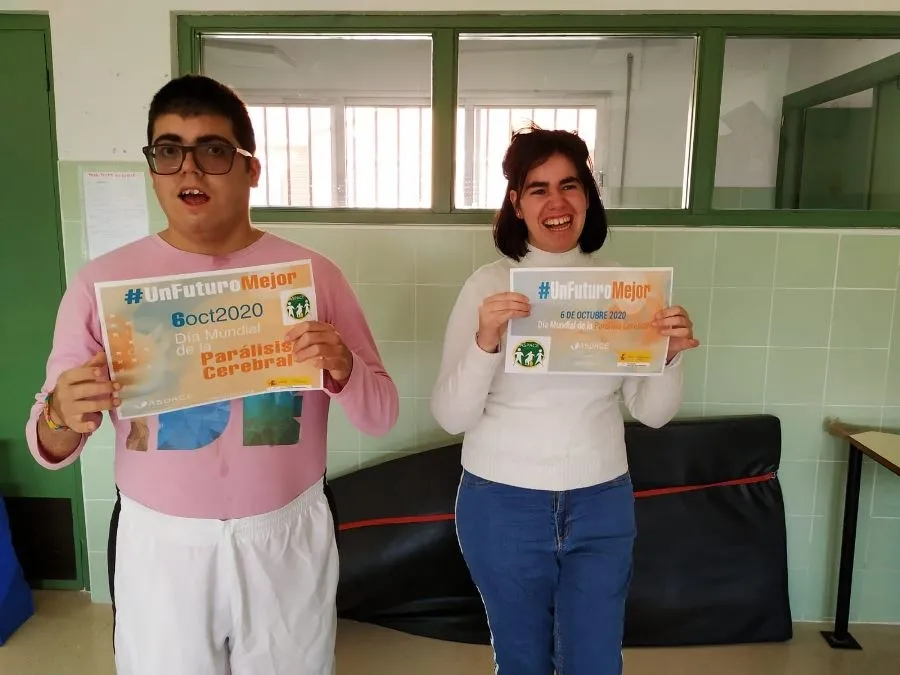 Foto 5 - Personas con par&aacute;lisis cerebral de Salamanca reivincidican sus derechos