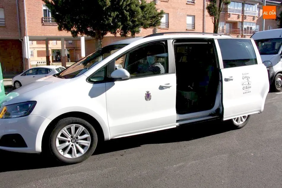 Foto 4 - Taxi Nieto, servicio las 24 horas los 365 d&iacute;as del a&ntilde;o en Vitigudino  
