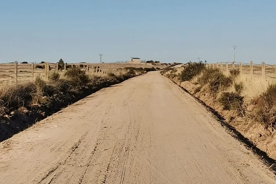 Foto 3 - El Ayuntamiento de Vitigudino concluye la reparaci&oacute;n de caminos 16 d&iacute;as despu&eacute;s y casi 80...