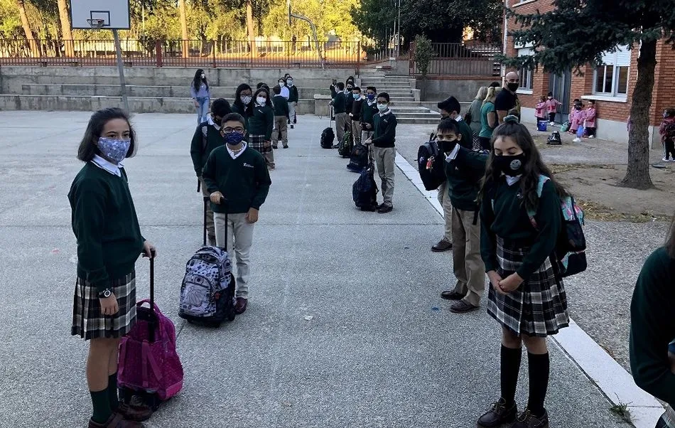Foto 5 - Colegio Santa Teresa de Jes&uacute;s:&nbsp;unidos por la educaci&oacute;n  
