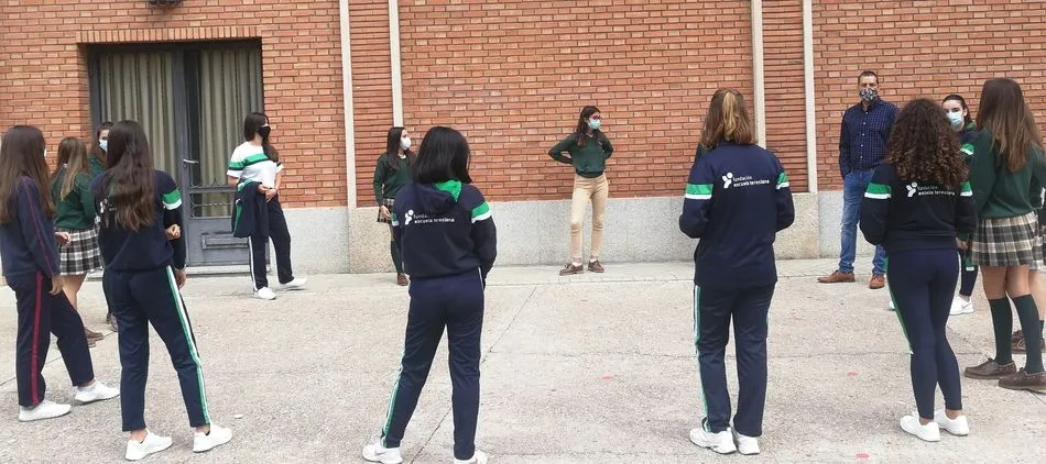 Foto 4 - Colegio Santa Teresa de Jes&uacute;s:&nbsp;unidos por la educaci&oacute;n  