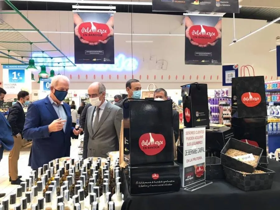 Foto 7 - Los productos de &lsquo;Salamanca en bandeja&rsquo; se promocionan en E. Leclerc
