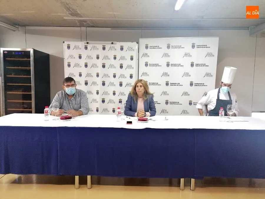 Foto 2 - Alumnos de la Escuela de Hosteler&iacute;a Santa Marta participar&aacute;n en el catering de la Vuelta Ciclista ...