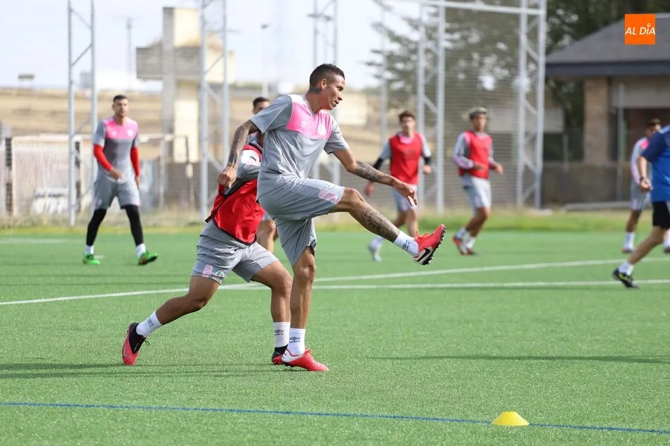 El Puma, en un entrenamiento del Salamanca