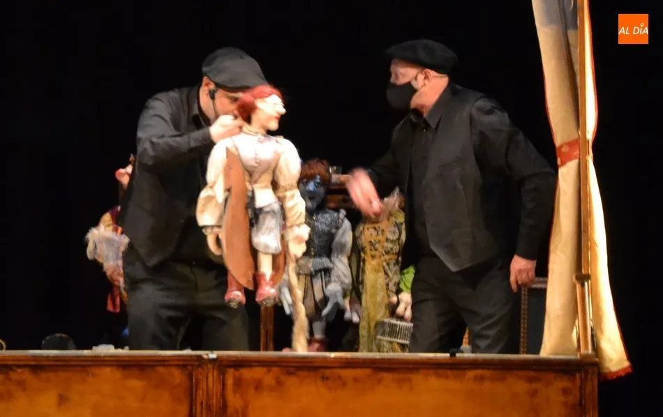 Foto 4 - Buena asistencia al espect&aacute;culo infantil con el que se retoma la programaci&oacute;n normal en el Teatro ...