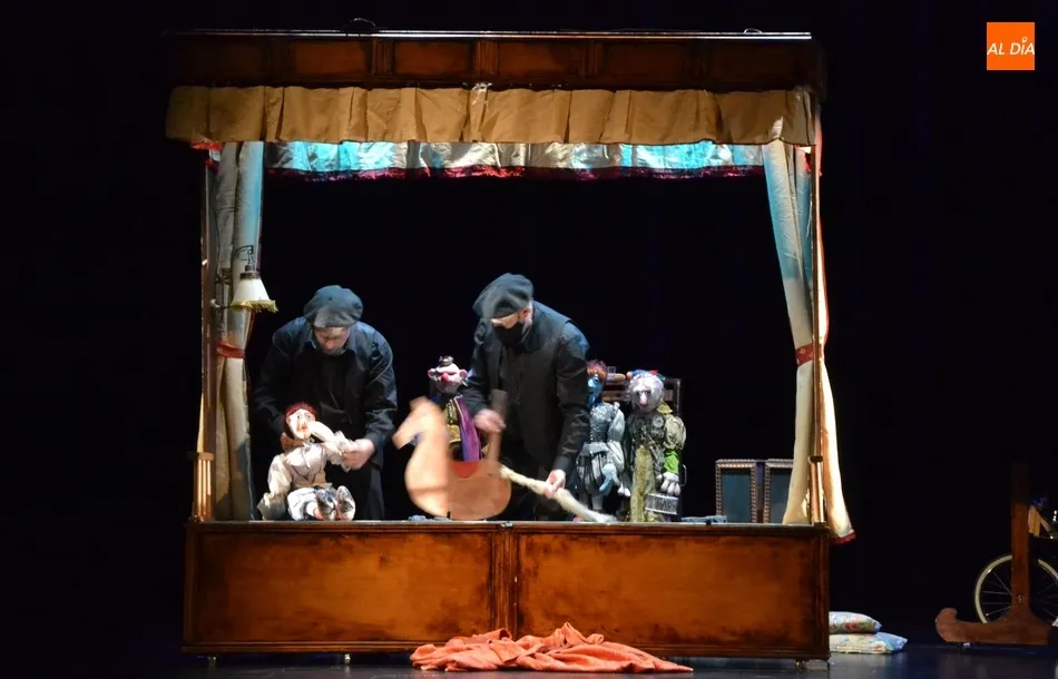 Foto 3 - Buena asistencia al espect&aacute;culo infantil con el que se retoma la programaci&oacute;n normal en el Teatro ...