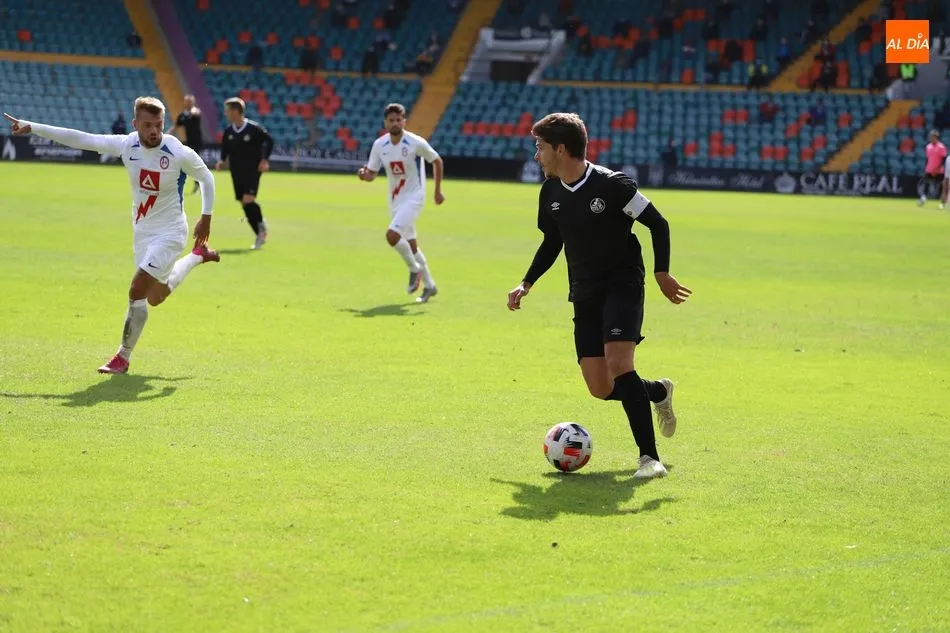 Amaro dirige una posesión del Salamanca UDS