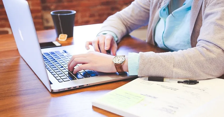 Wondershare PDFelement vs. Adobe Acrobat - ¿Cuál es el mejor editor de PDF?  