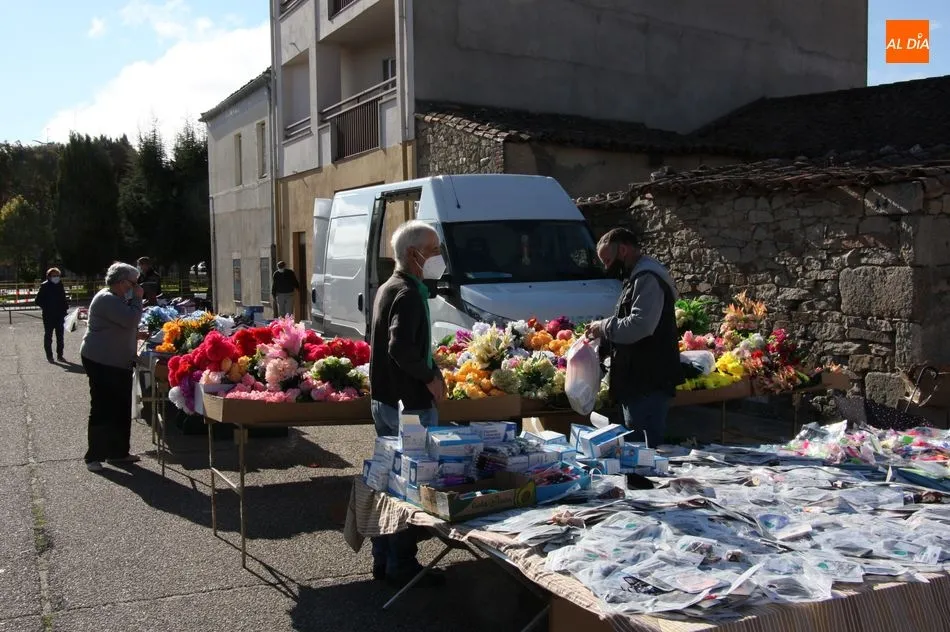 Foto 10 - El mercadillo de Vitigudino se resiente ante la incidencia del coronavirus  