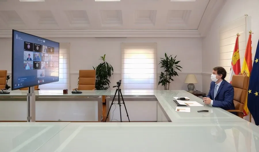 Mañueco afirma que es imprescindible insistir en la concienciación social sobre la...