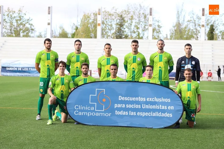 El once de Unionistas, en su primer partido oficial