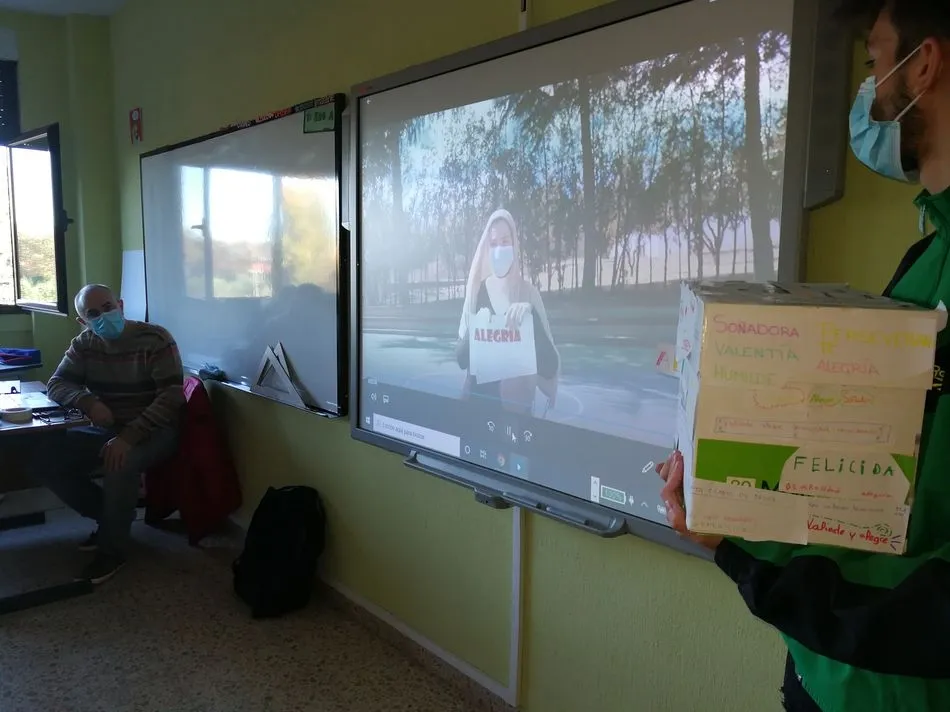 Foto 6 - El Colegio Santa Teresa de Jes&uacute;s celebra su fiesta con medidas de seguridad &ldquo;pero tambi&eacute;n...