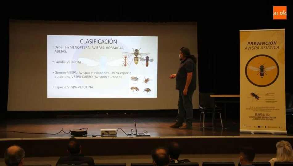 La charla era impartida por el técnico José Manuel Alonso