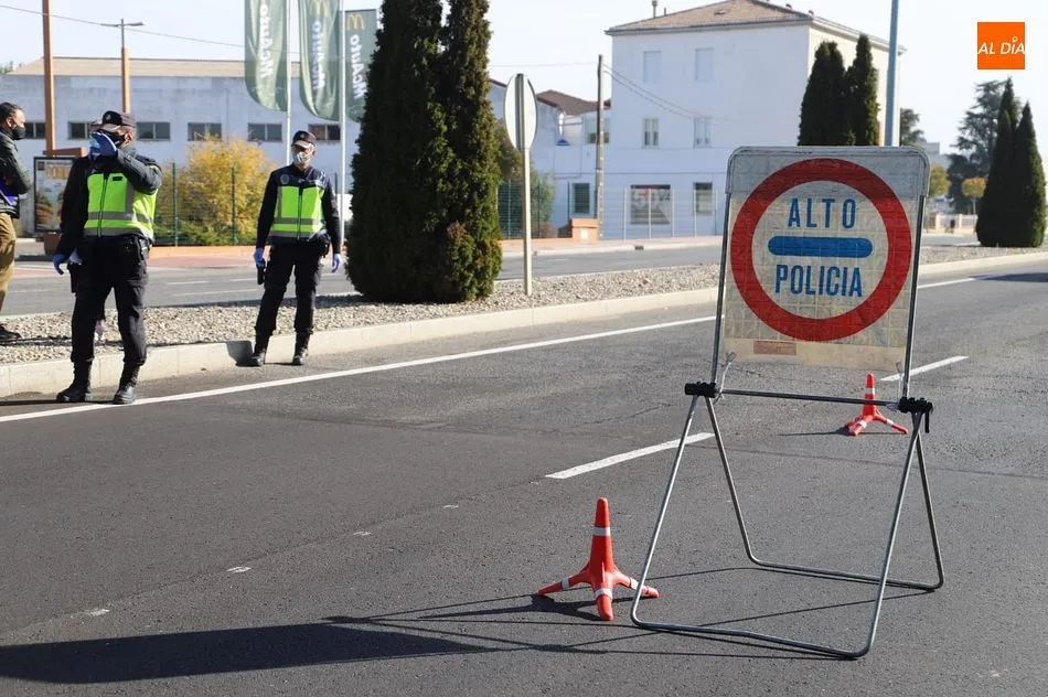 Foto 10 - La Polic&iacute;a blinda Salamanca en el primer d&iacute;a de confinamiento