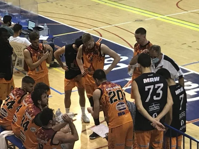 Un tiempo muerto del Aquimisa, en Melilla