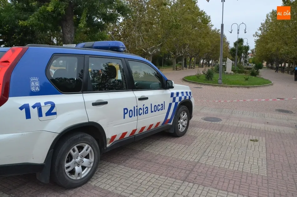 Foto 11 - La Polic&iacute;a Local cierra por precauci&oacute;n los parques de La Glorieta y La Florida  
