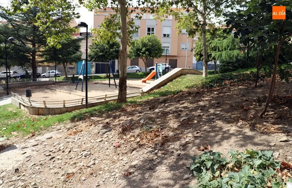 Foto 5 - Munibar propone reconvertir solares de Pizarrales en aparcamientos, &ldquo;que son muy necesarios&rdquo;    ...
