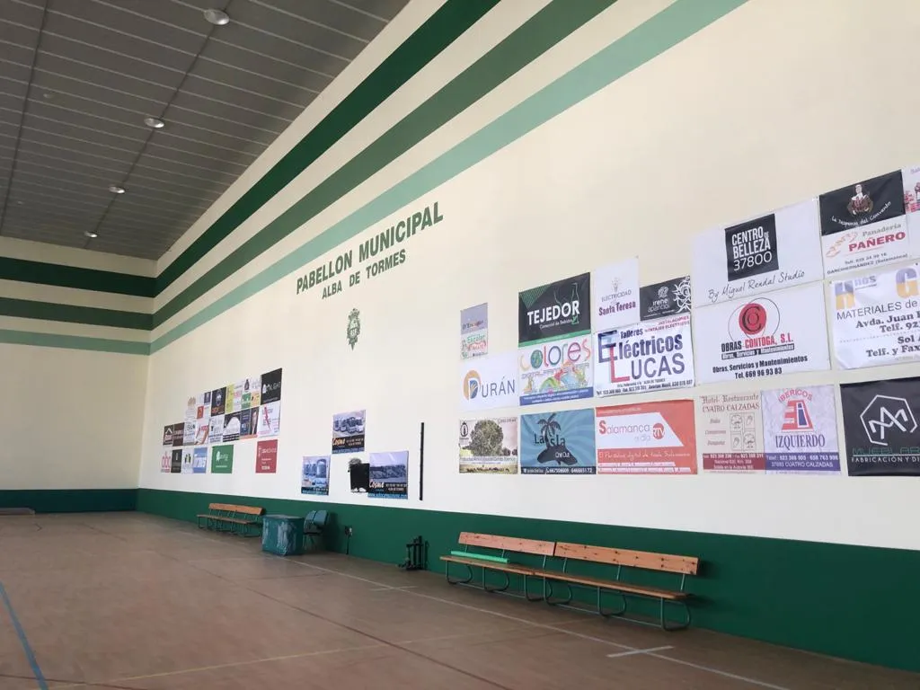 Aspecto actual del pabellón municipal tras las reformas realizadas por el Ayuntamiento de Alba de Tormes