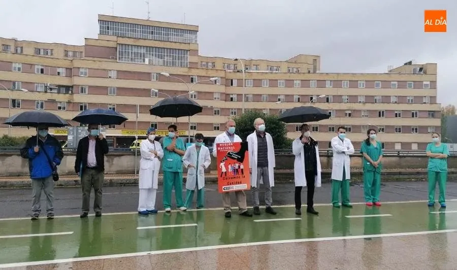 Foto 2 - M&eacute;dicos salmantinos aseguran estar &ldquo;muy cansados, tanto f&iacute;sica como mentalmente, y la cosa va a ...