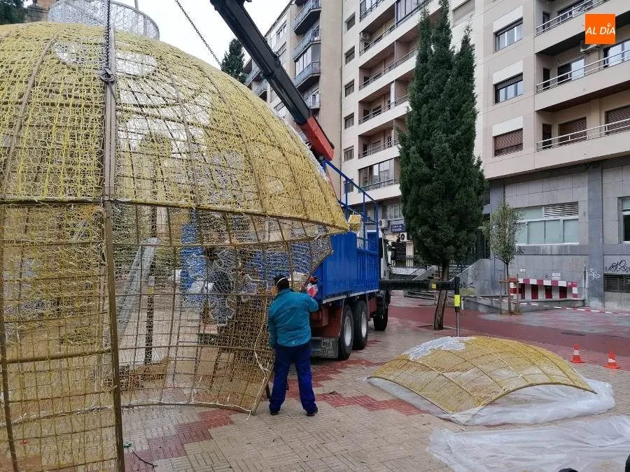 Foto 8 - Salamanca prepara sus pr&oacute;ximos ornamentos navide&ntilde;os