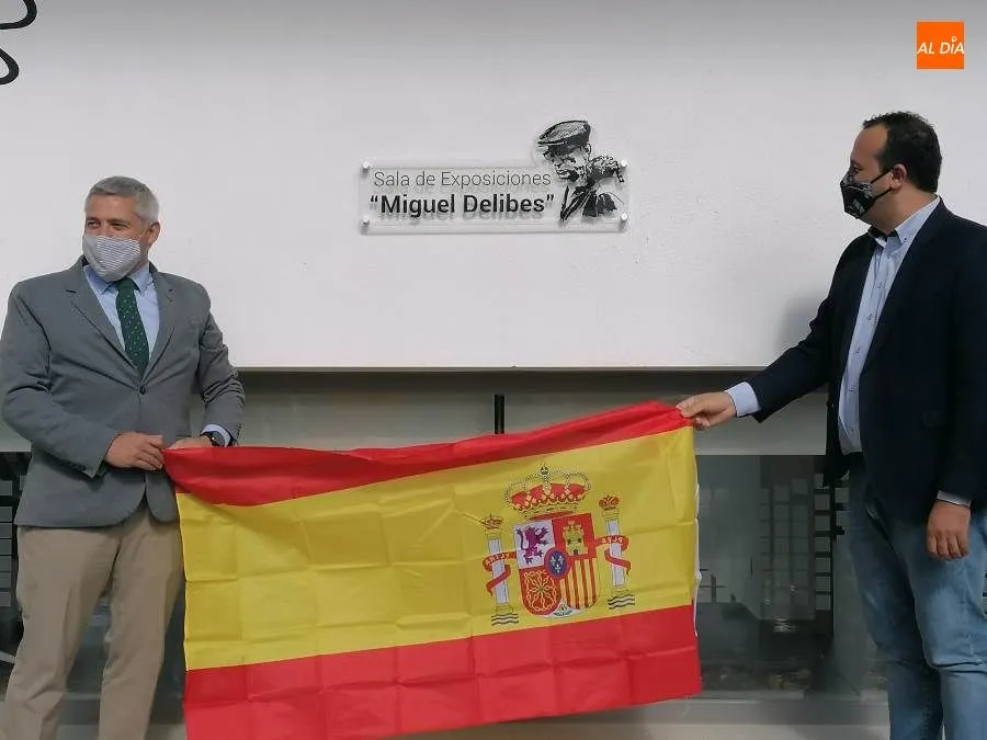Foto 8 - Santa Marta homenajea a Delibes con una muestra sobre el escritor