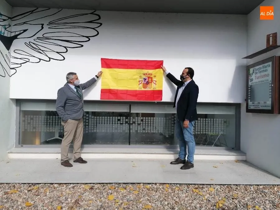 Foto 2 - Santa Marta homenajea a Delibes con una muestra sobre el escritor