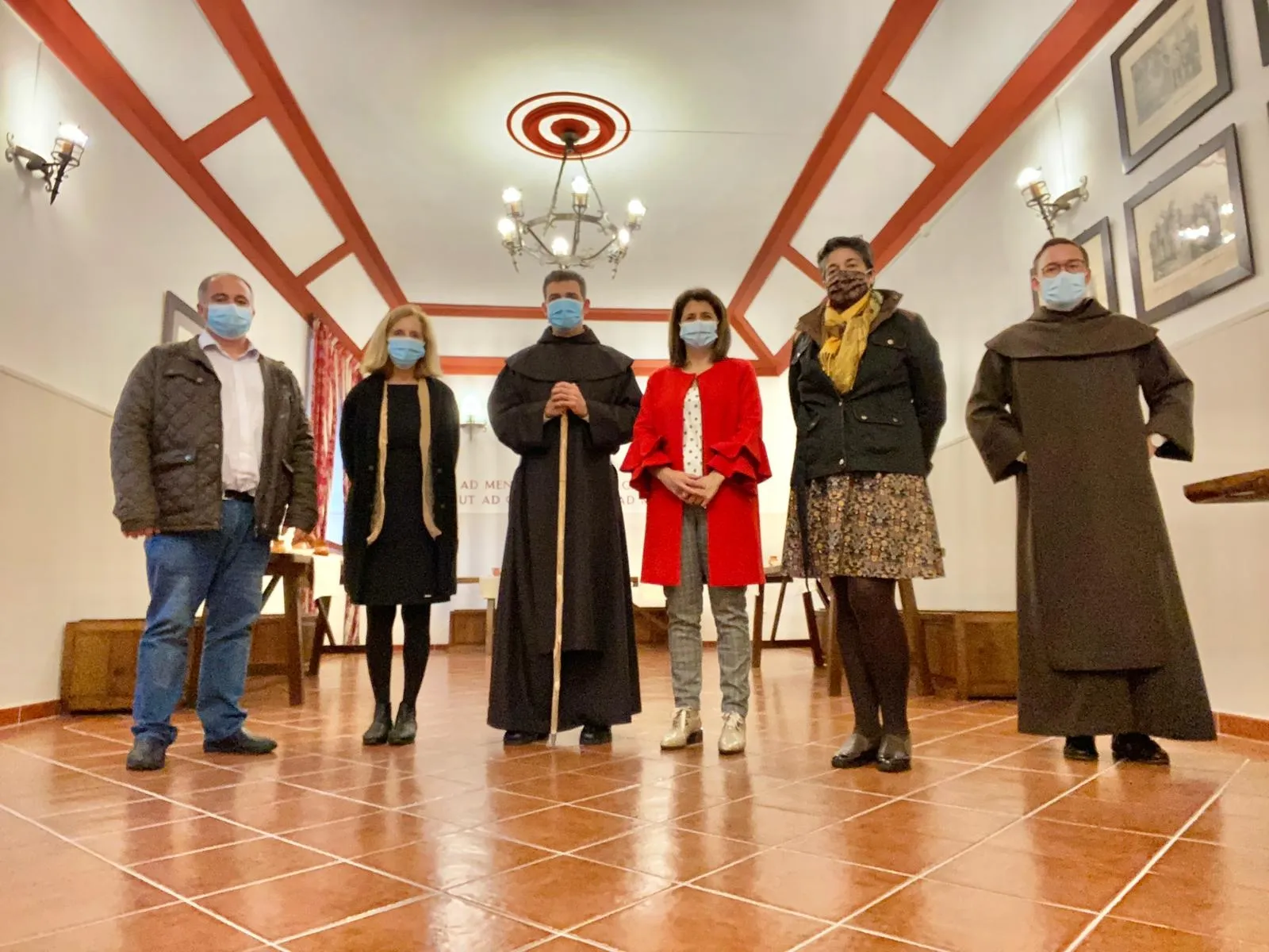 Foto 4 - El Provincial de los Carmelitas Descalzos muestra su inter&eacute;s por la ruta de peregrinaci&oacute;n...