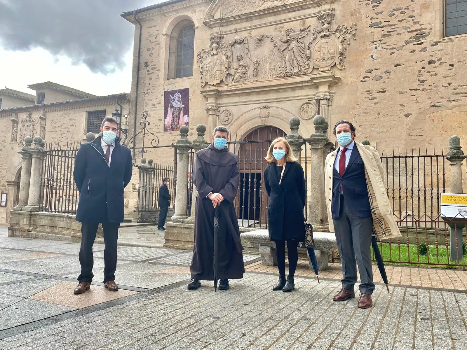 Foto 2 - El Provincial de los Carmelitas Descalzos muestra su inter&eacute;s por la ruta de peregrinaci&oacute;n...
