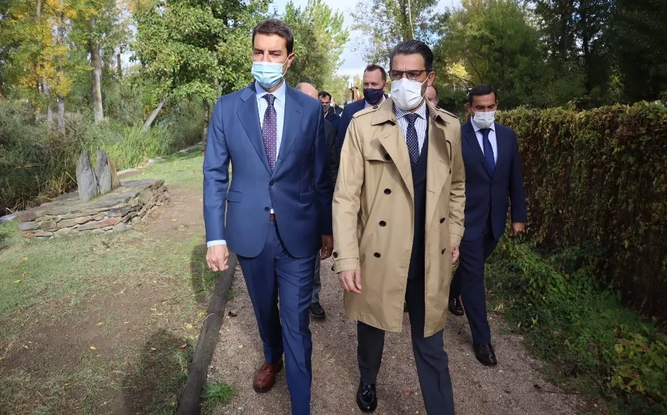 El Consejero de Presidencia de la Junta en Villamayor