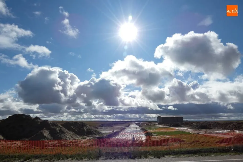 Intensifican el entubado del Canal de La Armuña Fase 1