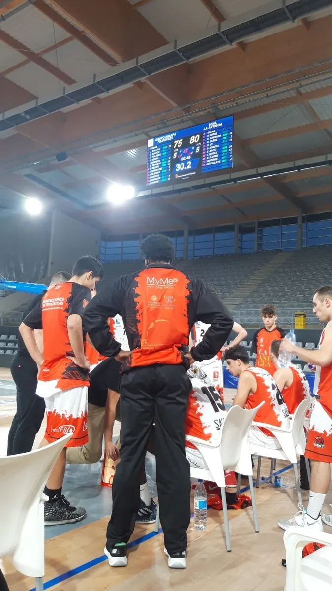 Foto 2 - El Aquimisa cae con el Grupo Alega Cantabria y el CB Tormes vence en Palencia con cuatro bajas&nbsp;